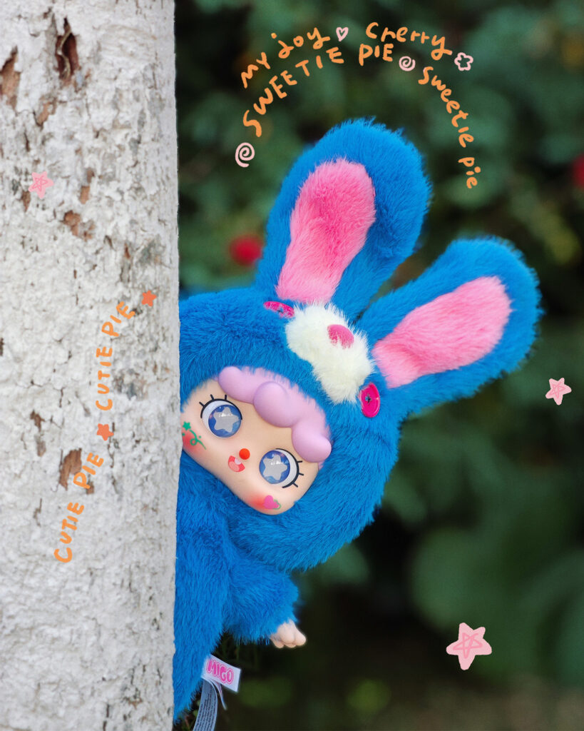 MIGO 400% Big Plush Give Yourself A Hug Lucky Bag