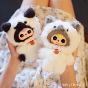 Baby three whose cat is this plush blind box