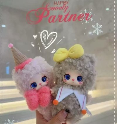 Lila three generations Limited hanging plush - Image 2